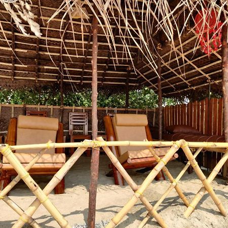 Shalom Beach Residency アーラップーザ県 エクステリア 写真