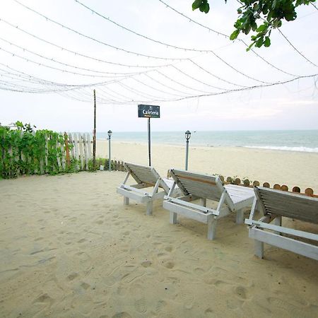 Shalom Beach Residency アーラップーザ県 エクステリア 写真